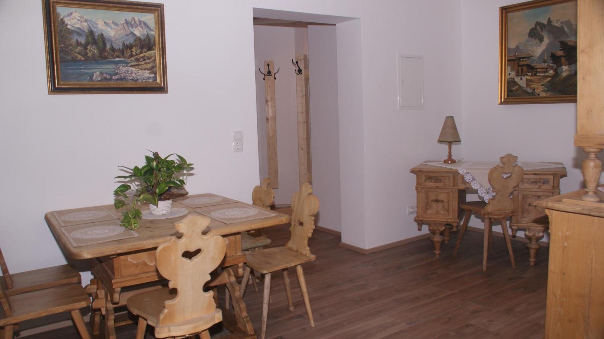 Schloegler's Apartmenthaus * Neustift im Stubaital
