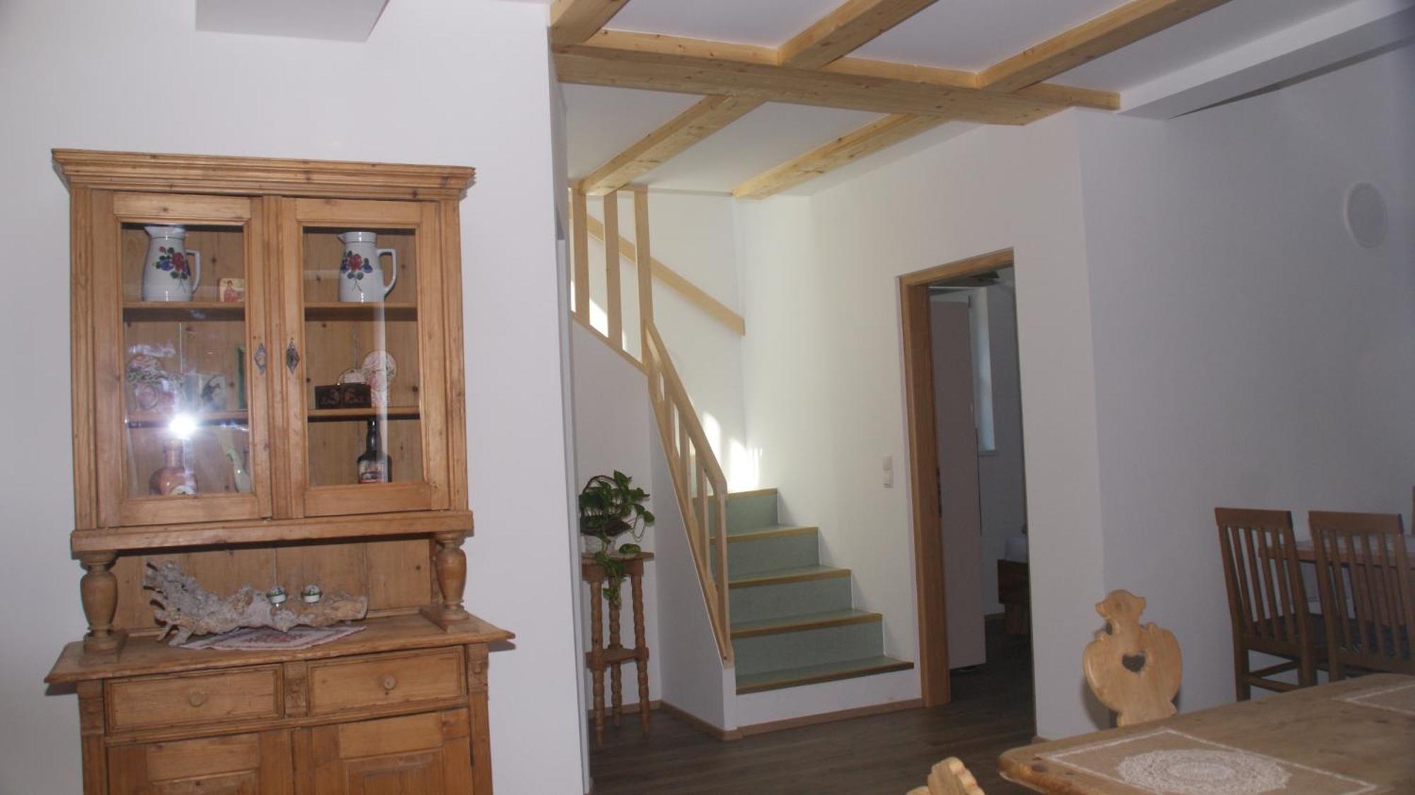 Schloegler's Apartmenthaus *